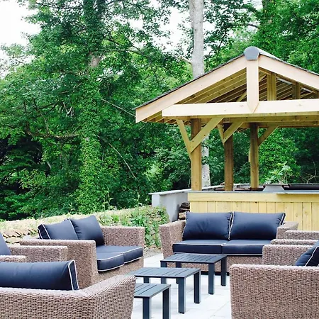 Glamping Yurts Near Newquay Campo de lujo New Quay